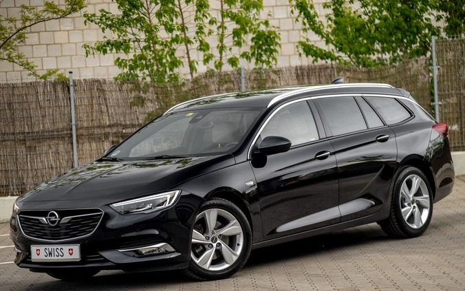 Opel Insignia cena 63900 przebieg: 139235, rok produkcji 2017 z Błażowa małe 781